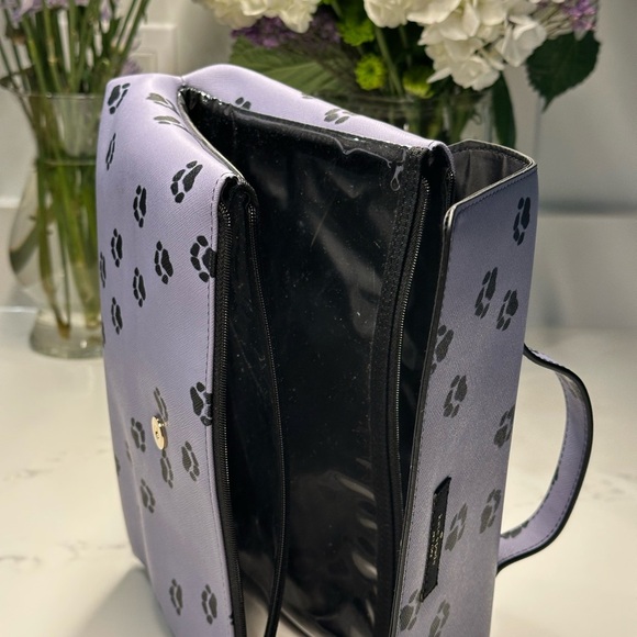 Kate Spade Davie Cosmetic Travel Bag Paw Prints in RARE Lavender EUC! - Picture 9 of 11